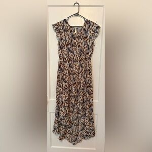 Grecerelle Flutter-Sleeve Maxi Dress in Neutral Multicolor Print Large